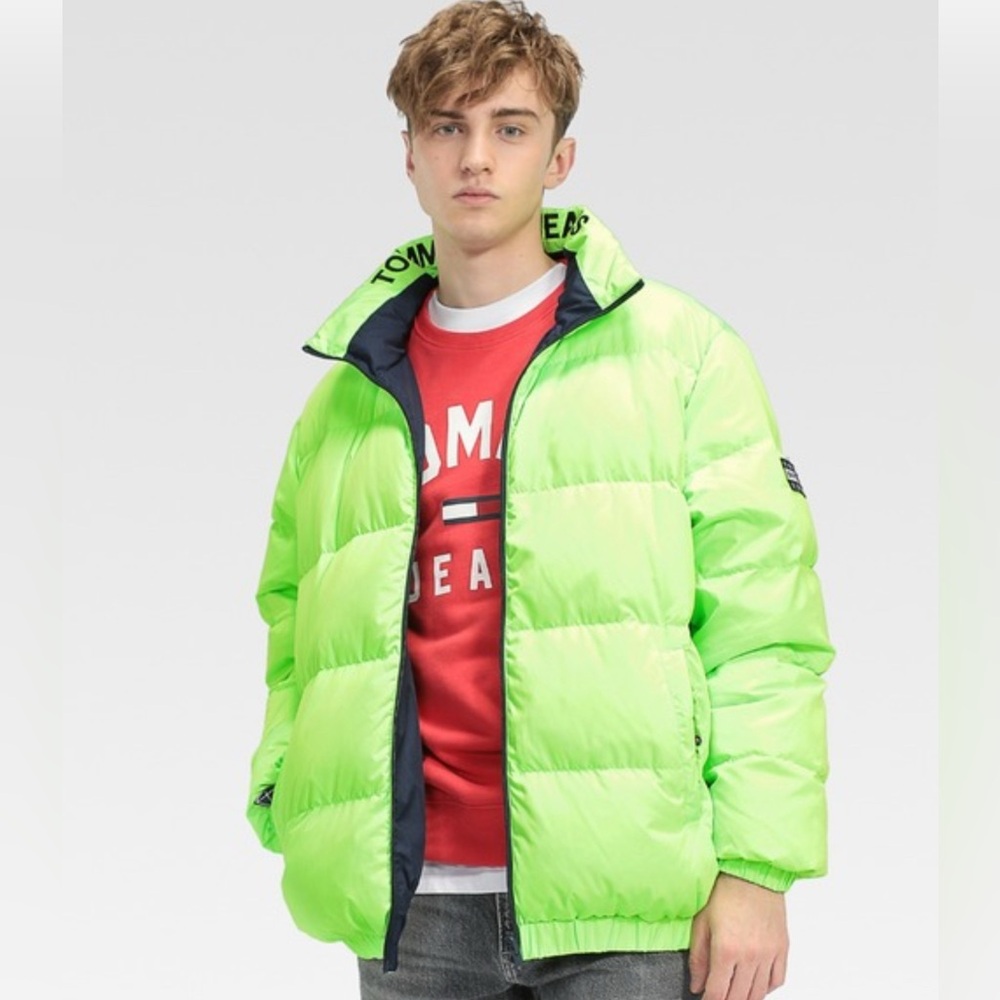 TOMMY HILFIGER REVERSIBLE PUFFER JACKET - NEON GREEN AND NAVY